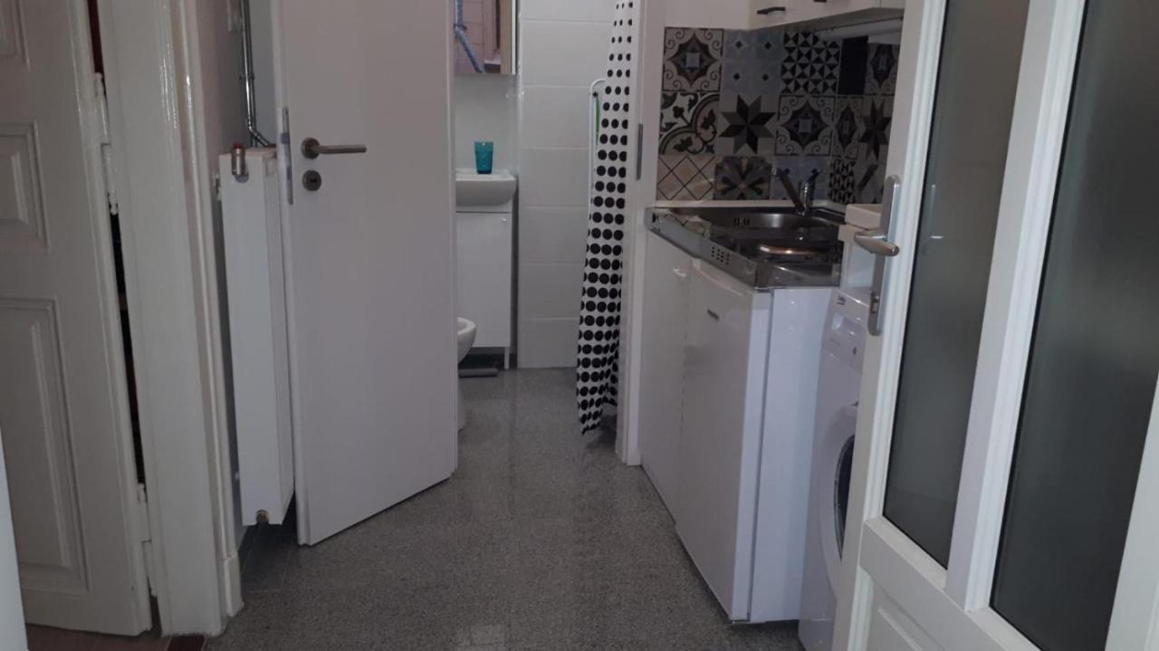 Appartement Garibaldik Apartman à Budapest Extérieur photo